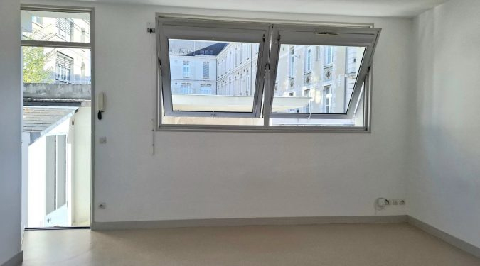 Vie pièce principale appartement de 35 m2 à louer sur tours centre  | GAUTARD Immobilier transactions