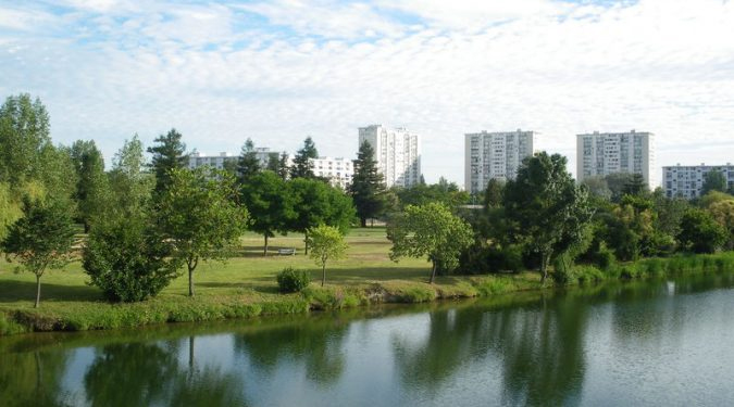 vue façade immeuble appartaement type 2 à vendre sur Tours sud | Transactions GAUTARD Immobilier