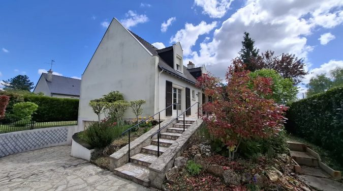 Vue Facade Extérieur t5 à vendre sur st avertin | GAUTARD Immobilier Transactions