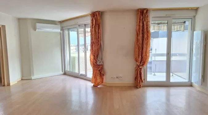 Pièce à vivre Appartement T2 de 60 m2 à vendre sur Tours Centre dans Résidences Services pour Seniors | GAUTARD Immobilier Transactions