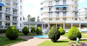 louer, acheter, investir en residence service pour senior avec gautard immobilier vue bocage parc a tours