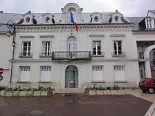 La mairie de Saint Avertin. François Gautard Immobilier spécialisé en gestion locative et syndic sur Saint Avertin 37550 et en Indre et Loire 37